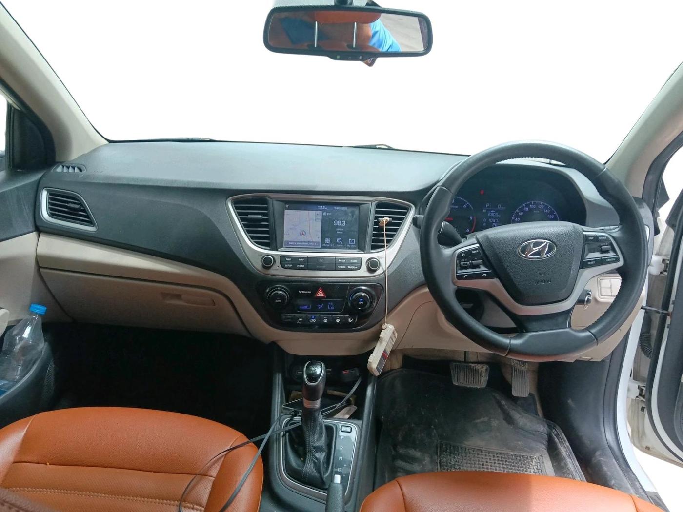 2018 Hyundai Verna 1.6 CRDI SX + AT, Diesel, Automatic, 1,36,375 km, interior
