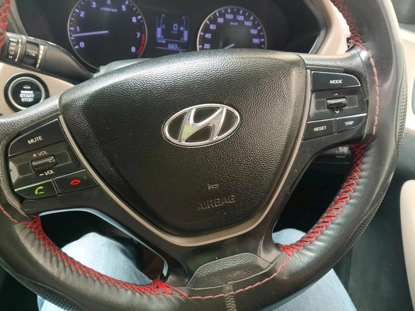 2015 Hyundai Elite i20 SPORTZ 1.2, Petrol, Manual, 1,89,729 km, interior