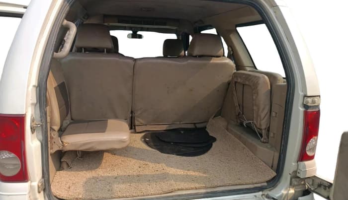 2012 Tata Safari 4X2 EX DICOR 2.2 VTT, Diesel, Manual, 10,10,000 km, exterior