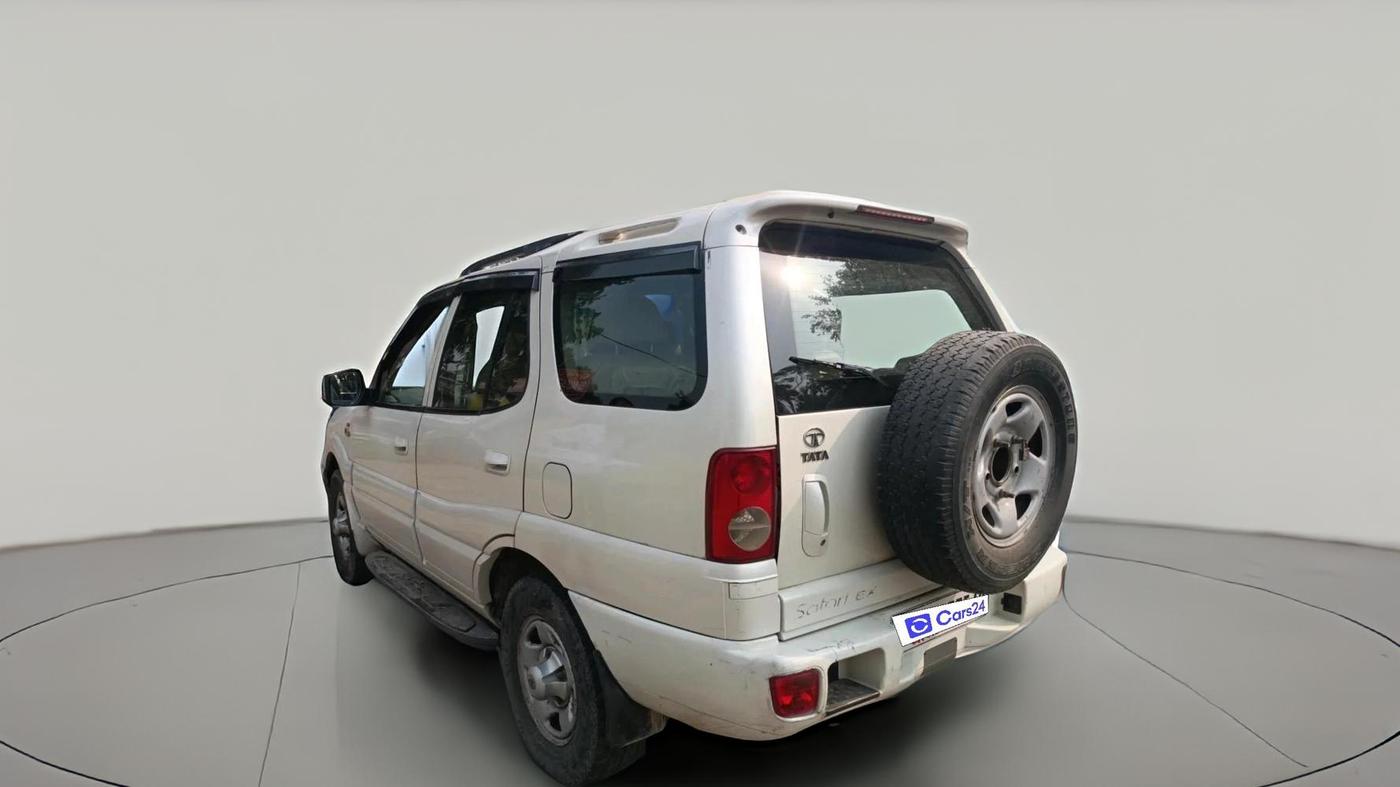 2012 Tata Safari 4X2 EX DICOR 2.2 VTT, Diesel, Manual, 10,10,000 km, exterior