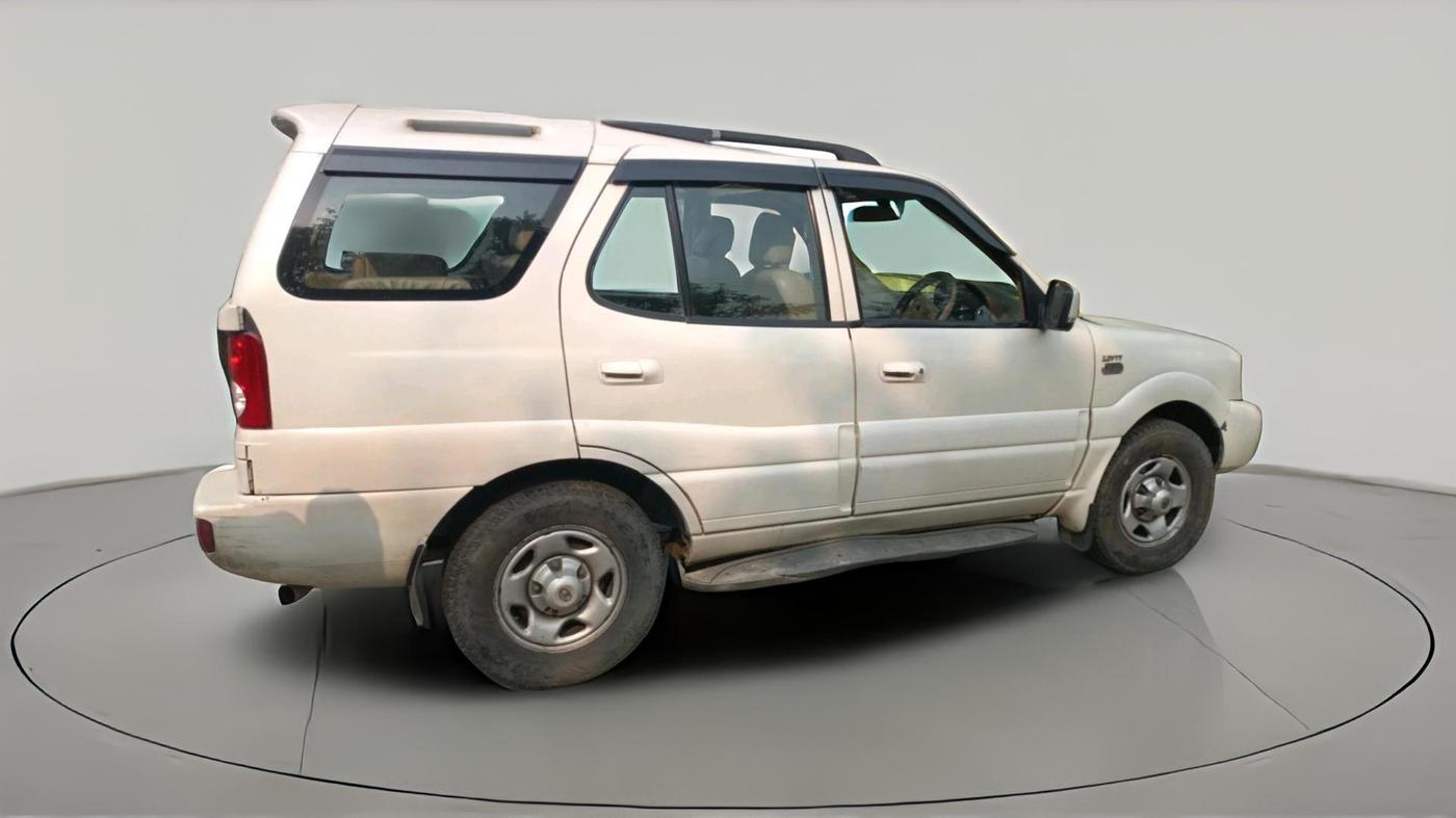 2012 Tata Safari 4X2 EX DICOR 2.2 VTT, Diesel, Manual, 10,10,000 km, exterior