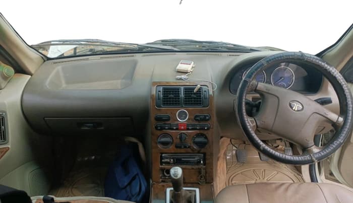 2012 Tata Safari 4X2 EX DICOR 2.2 VTT, Diesel, Manual, 10,10,000 km, interior