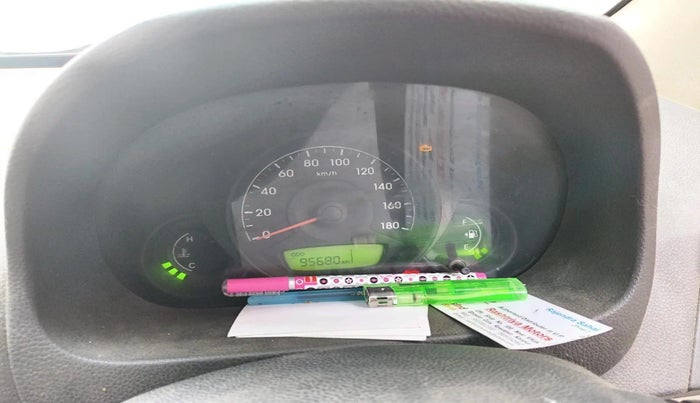 2016 Hyundai Eon ERA +, CNG, Manual, 95,680 km, interior