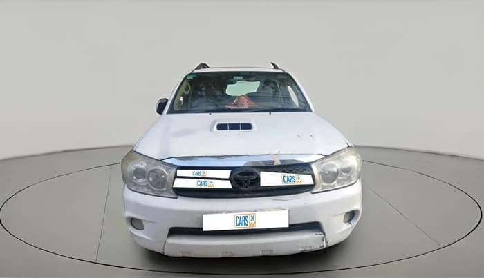 2011 Toyota Fortuner 3.0 4X4 MT, Diesel, Manual, 1,43,180 km, exterior