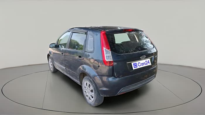 2013 Ford Figo ZXI 1.2 PETROL, Petrol, Manual, 1,11,684 km, exterior