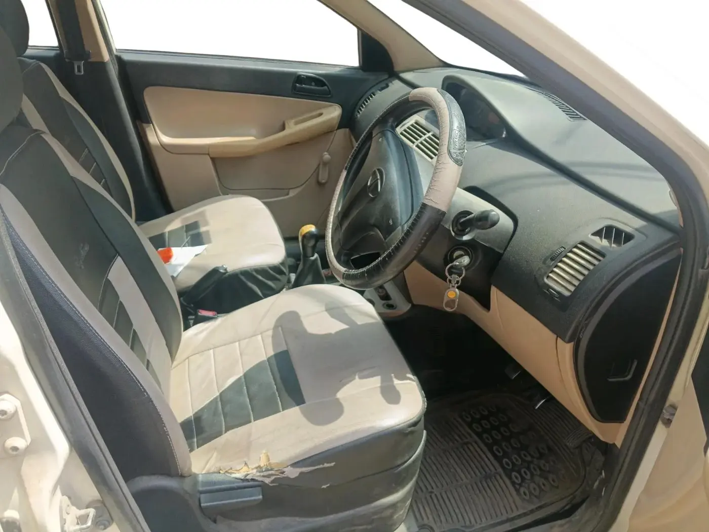 2012 Tata Indica Vista LS QUADRAJET, Diesel, Manual, 1,13,204 km, interior