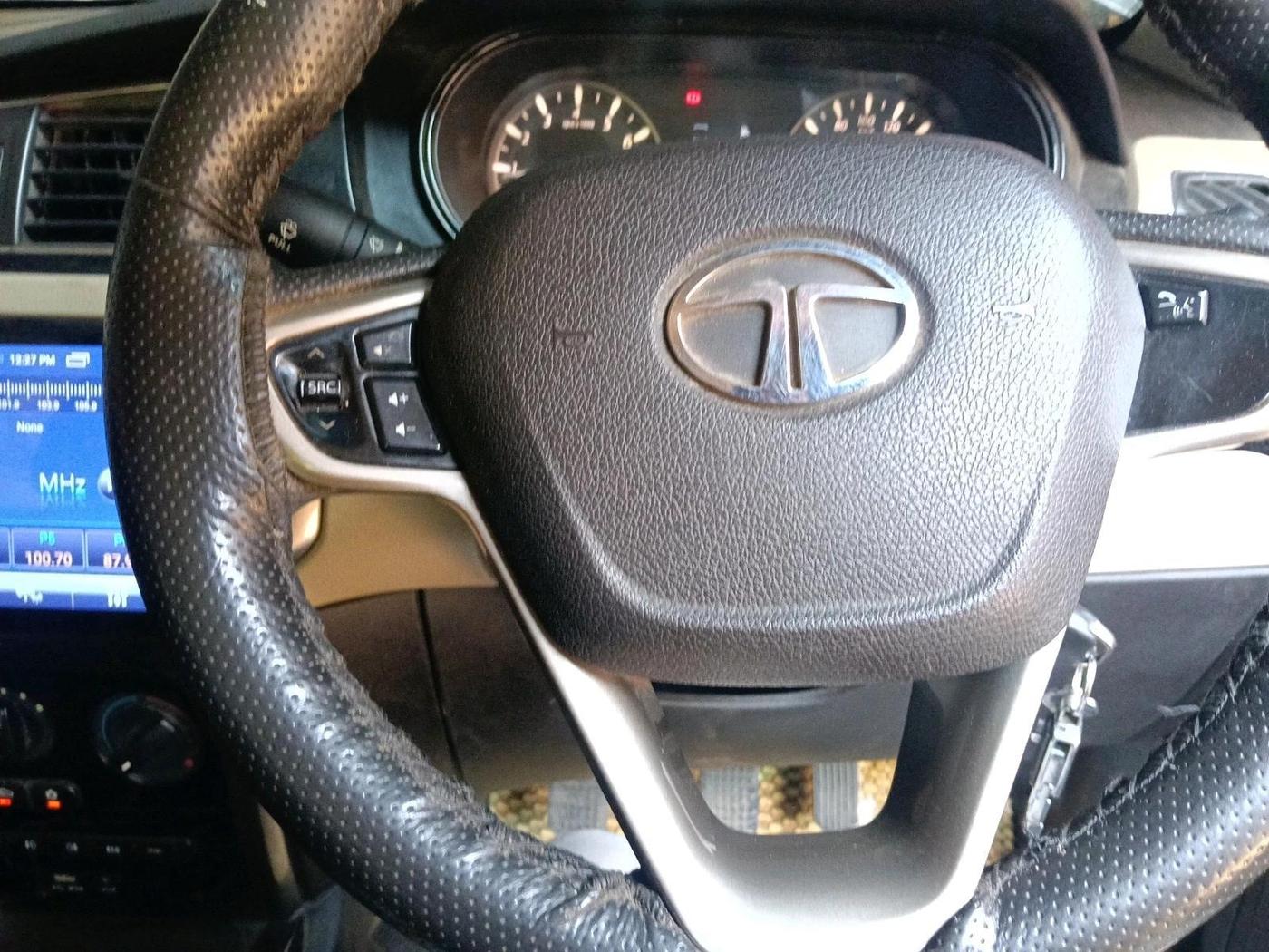 2014 Tata Zest XM PETROL, Petrol, Manual, 1,03,558 km, interior