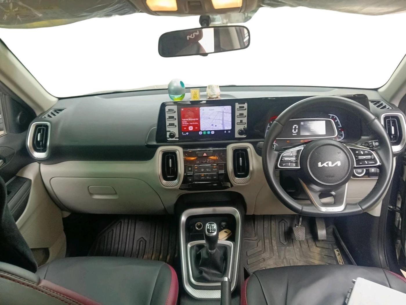 2023 KIA SONET HTX 1.5D IMT, Diesel, Manual, 18,972 km, interior