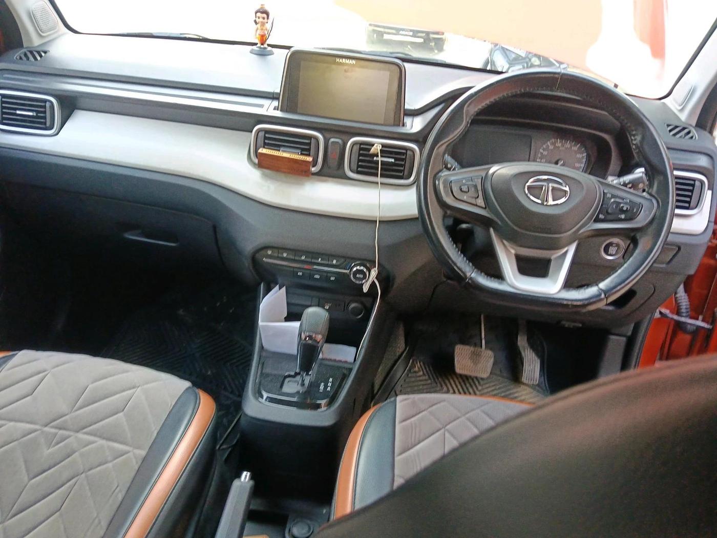 2022 Tata PUNCH CREATIVE  AMT, Petrol, Automatic, 17,231 km, interior