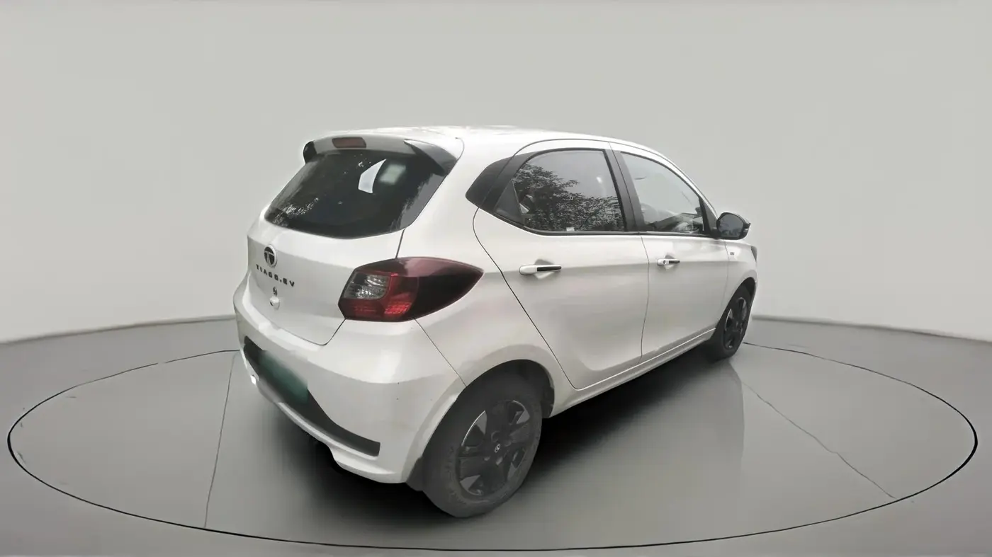 2024 Tata TIAGO EV XZ PLUS LONG RANGE, Electric, Automatic, 21,852 km, exterior