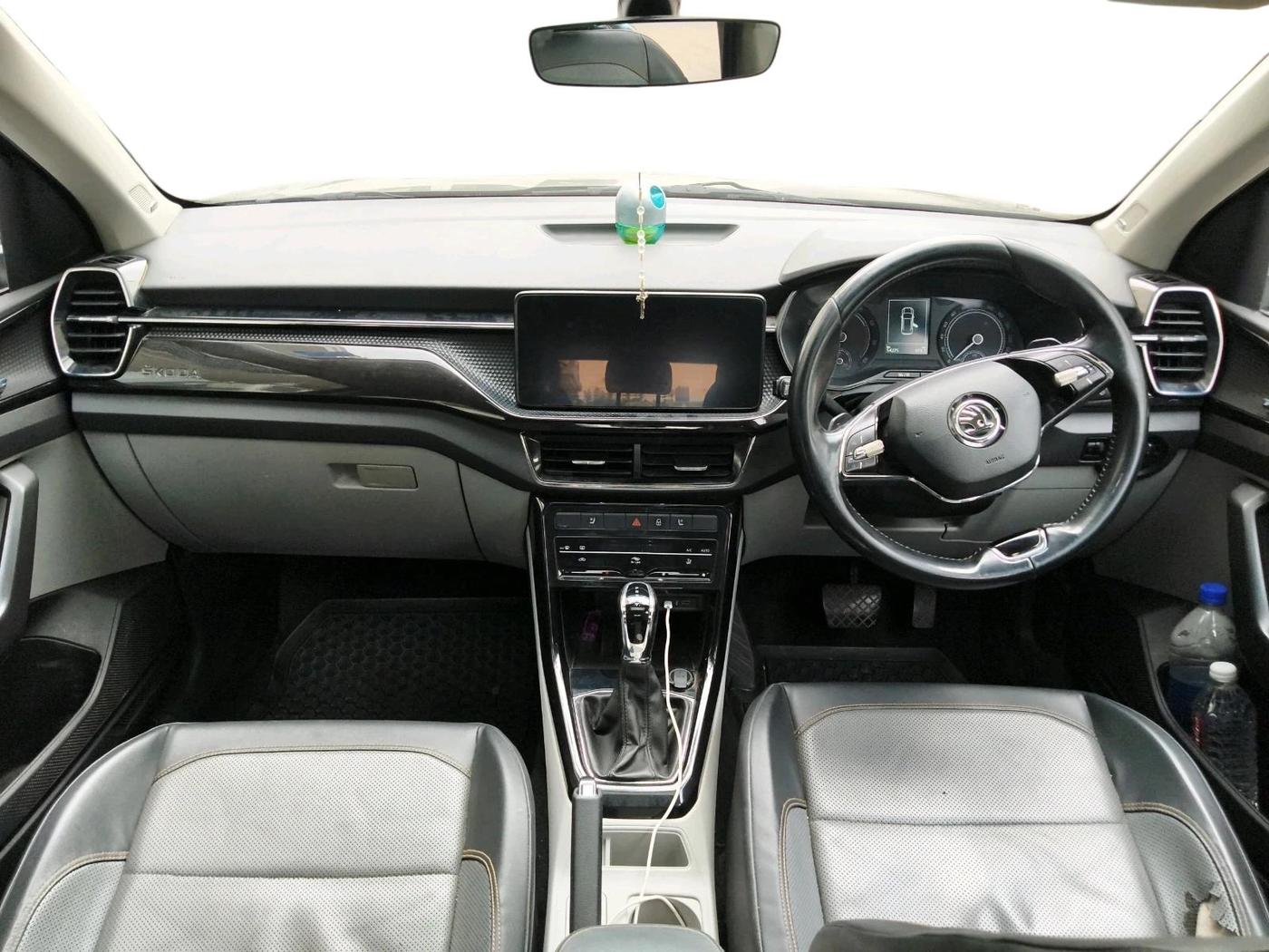 2021 Skoda KUSHAQ STYLE 1.0L TSI AT, Petrol, Automatic, 54,275 km, interior