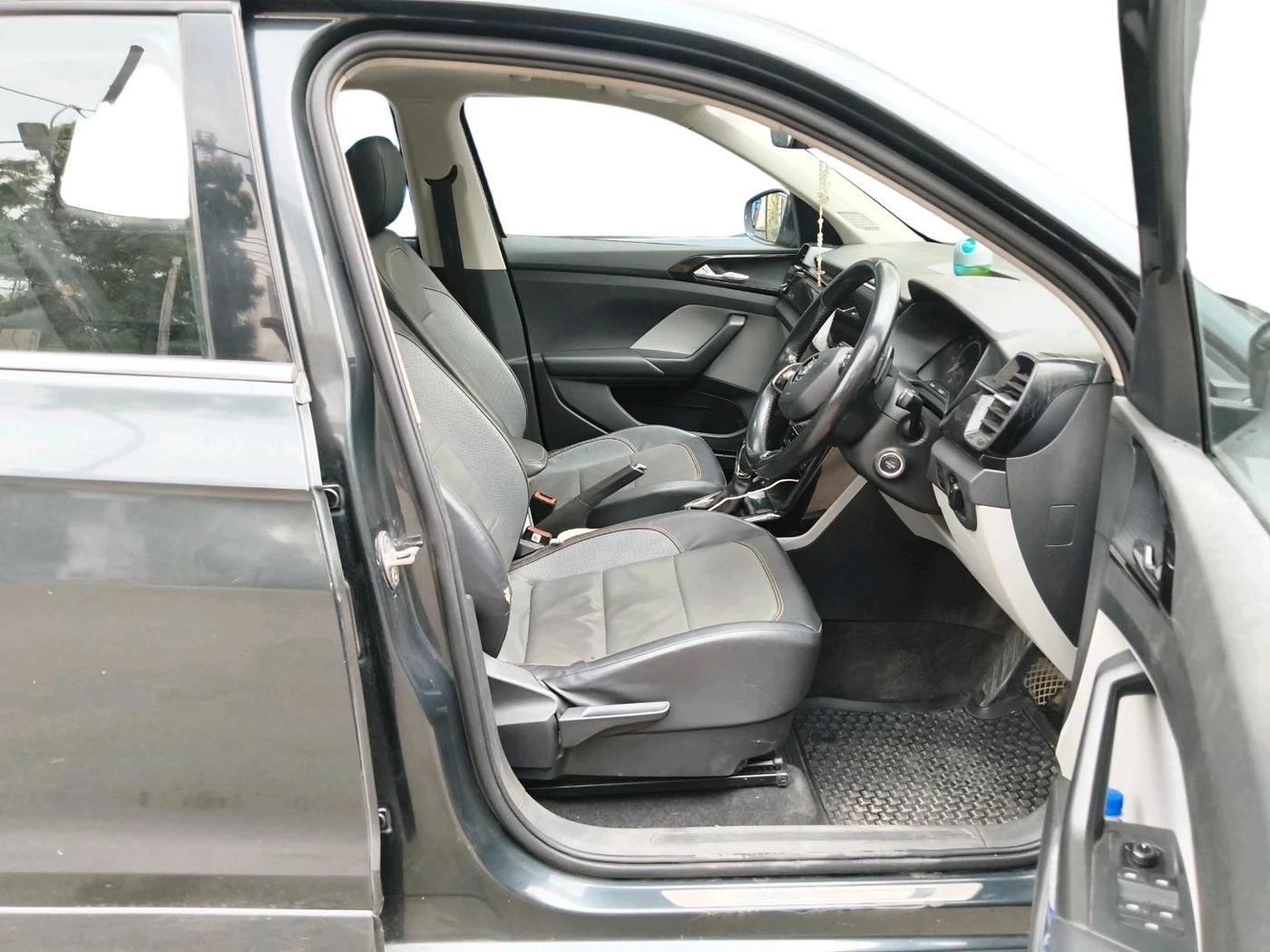 2021 Skoda KUSHAQ STYLE 1.0L TSI AT, Petrol, Automatic, 54,275 km, interior