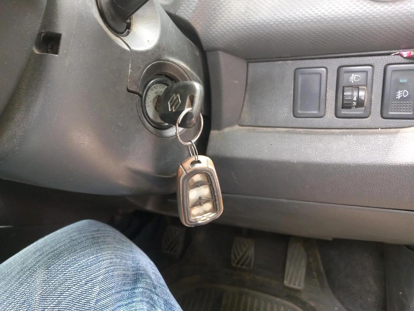 2012 Maruti Ritz VXI, Petrol, Manual, 85,354 km, interior