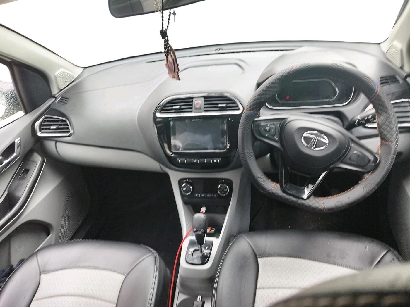 2021 Tata Tiago XZA PLUS PETROL, Petrol, Automatic, 17,486 km, interior