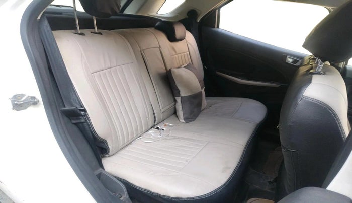 2018 Ford Ecosport TITANIUM 1.5L DIESEL, Diesel, Manual, 1,16,765 km, interior