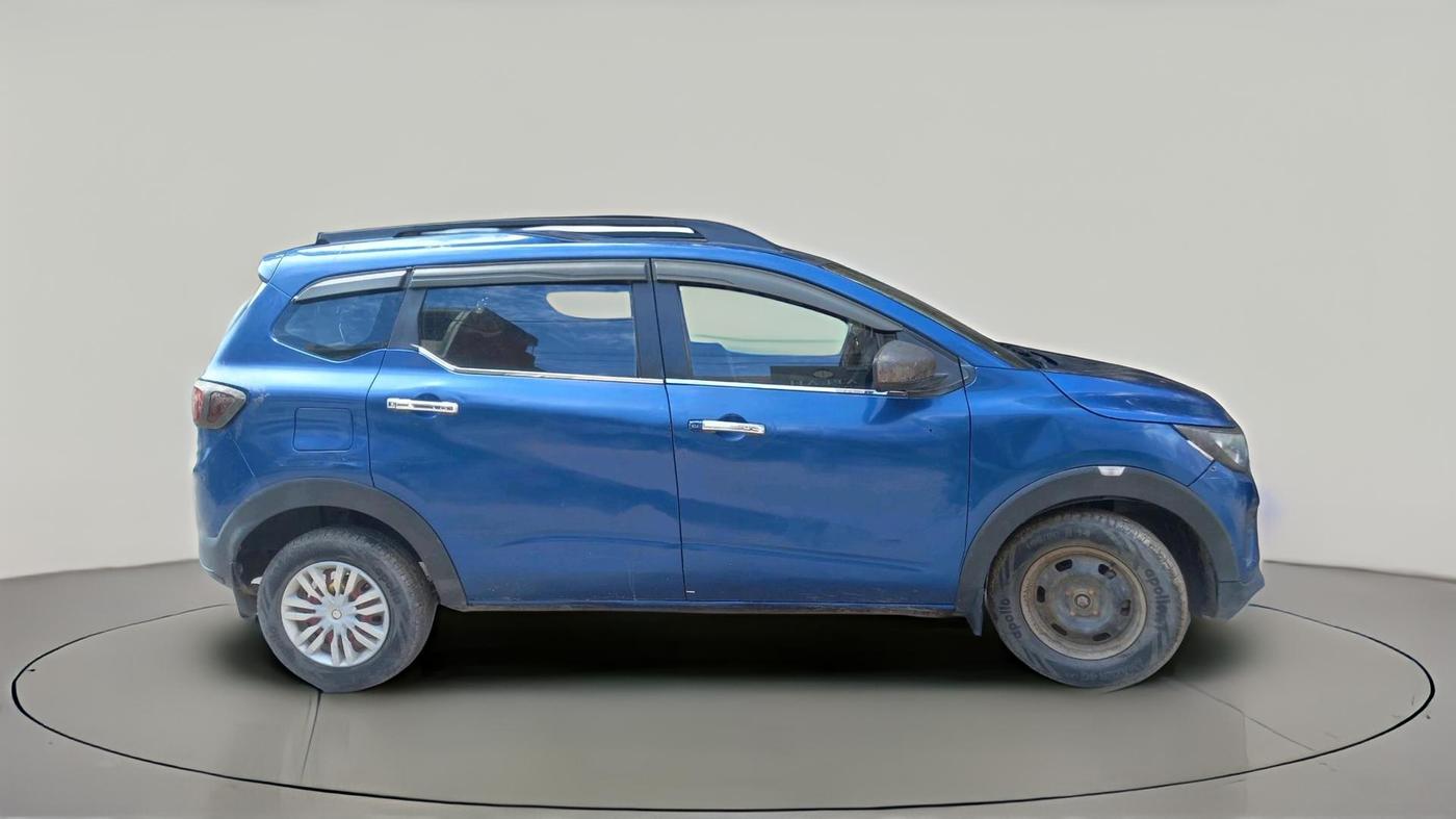 2020 Renault TRIBER RXT, Petrol, Manual, 86,899 km, exterior