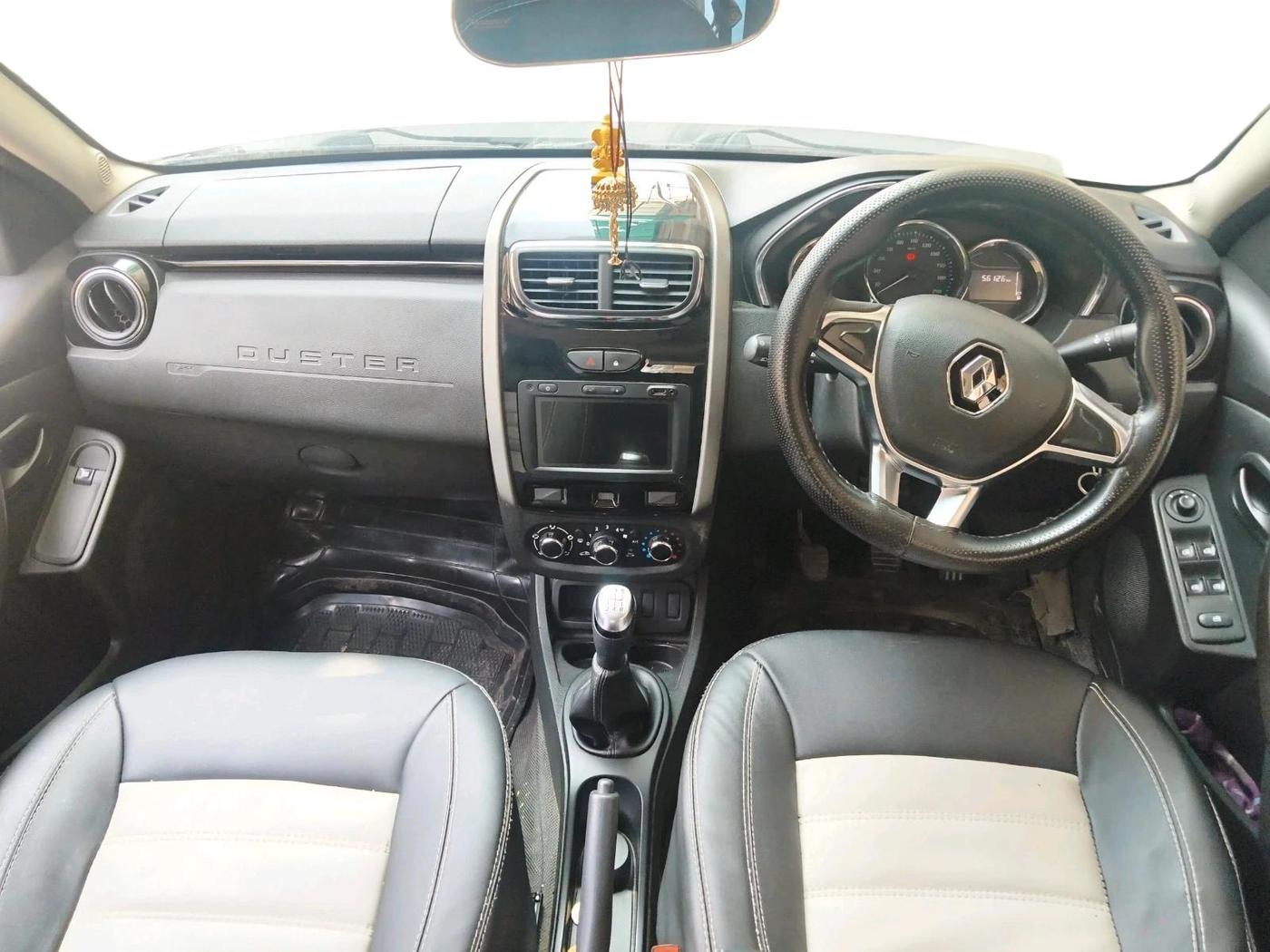 2020 Renault Duster RXS 1.5 PETROL MT, Petrol, Manual, 56,126 km, interior
