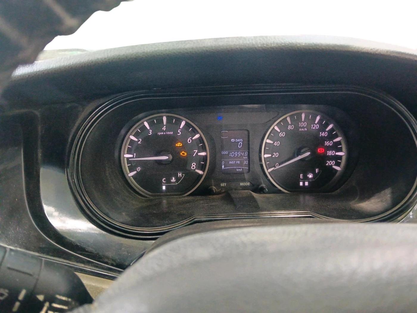 2018 Tata Zest XMS PETROL, Petrol, Manual, 1,09,948 km, interior
