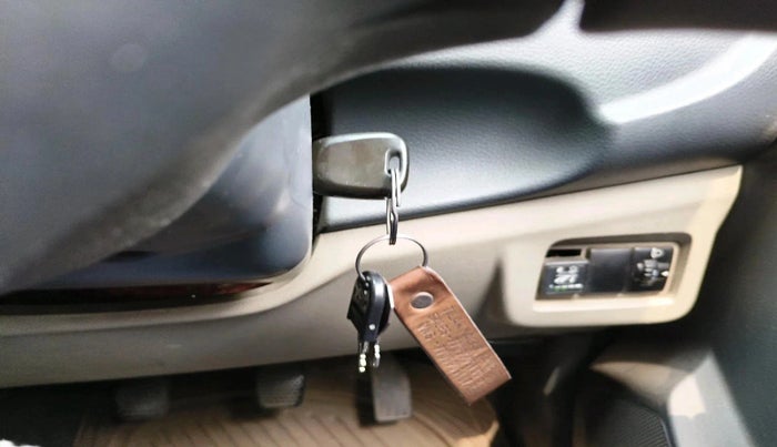 2016 Maruti Alto K10 LXI, CNG, Manual, 76,955 km, interior