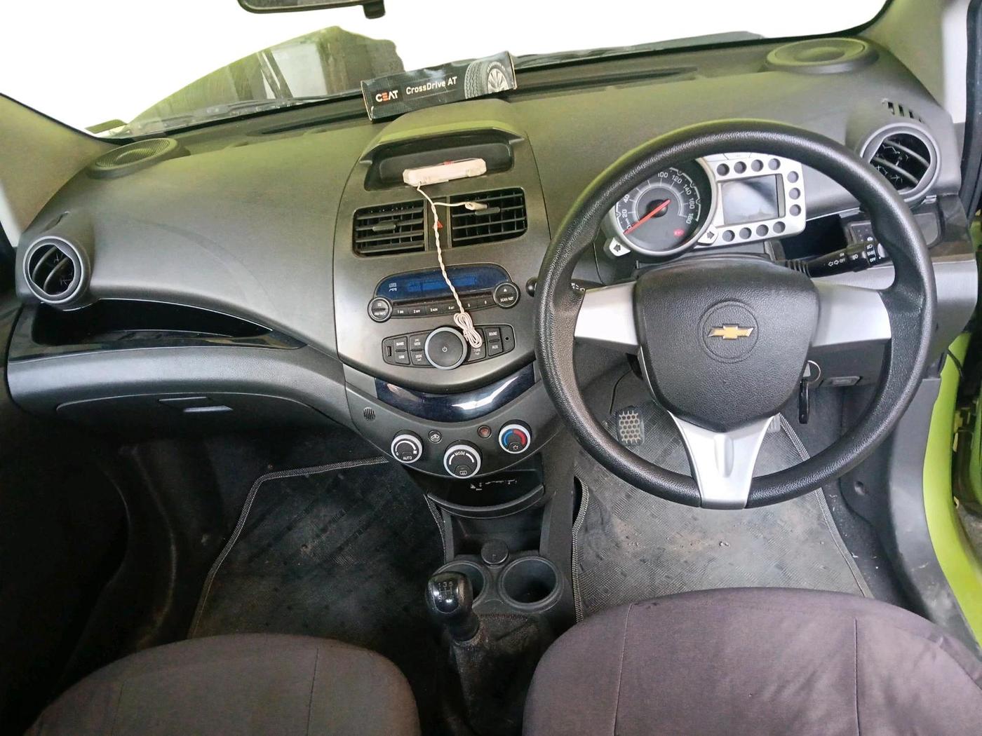 2012 Chevrolet Beat LT LPG, Petrol, Manual, 37,757 km, interior