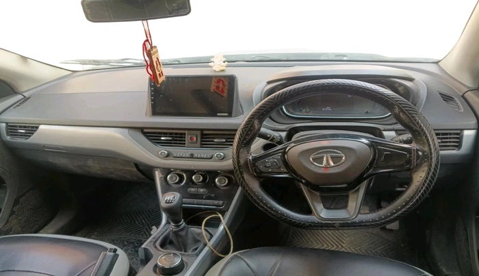 2022 Tata NEXON XM SUNROOF PETROL, Petrol, Manual, 61,412 km, interior