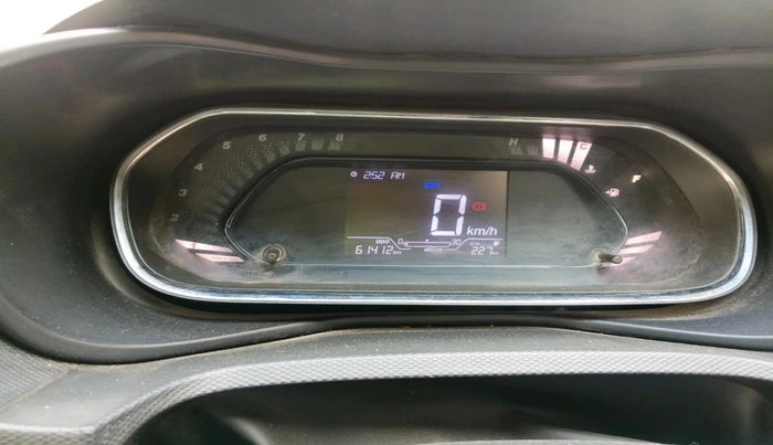 2022 Tata NEXON XM SUNROOF PETROL, Petrol, Manual, 61,412 km, interior