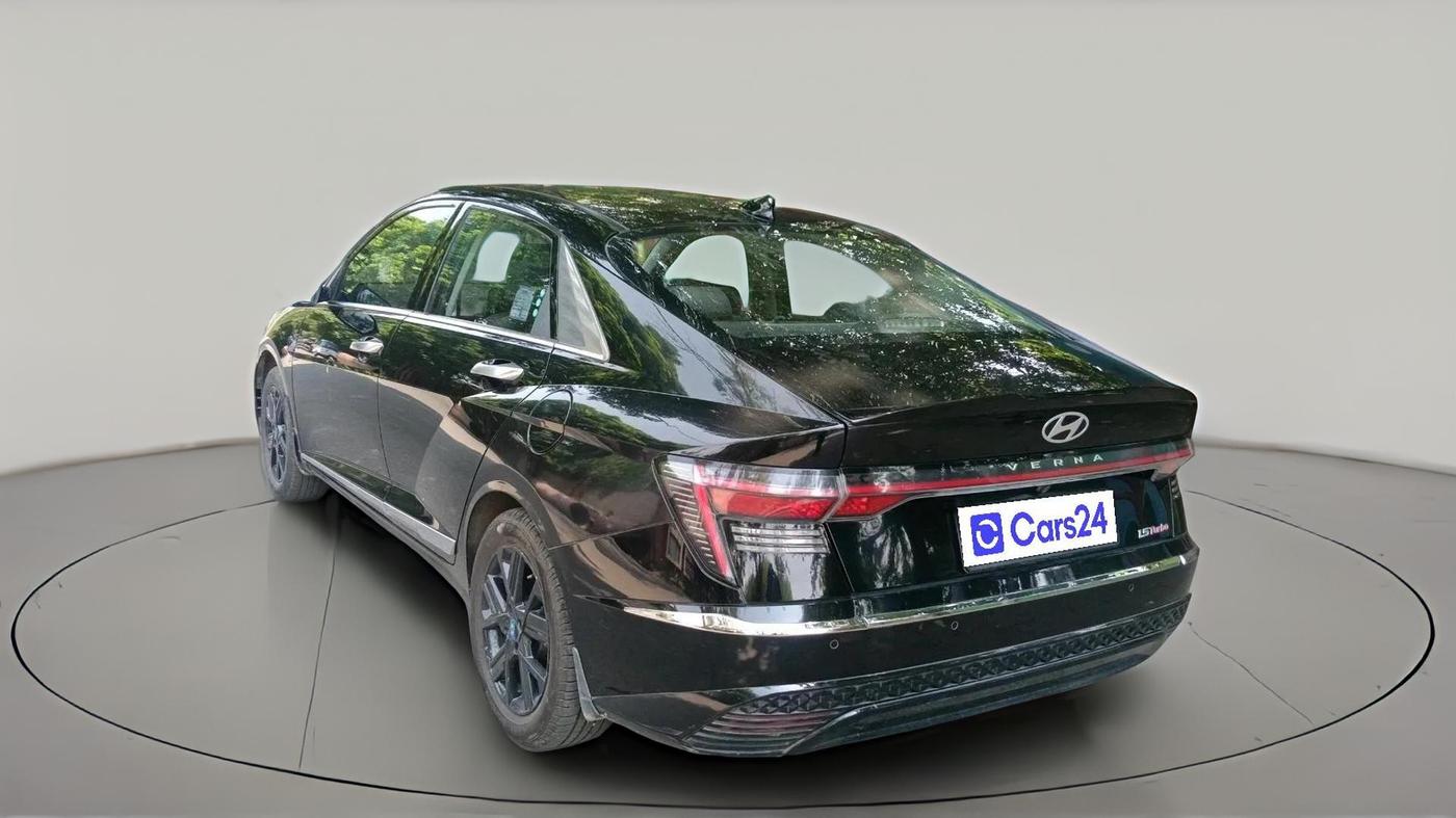 2023 Hyundai Verna SX (O) 1.5 TURBO PETROL DCT, Petrol, Automatic, 15,824 km, exterior