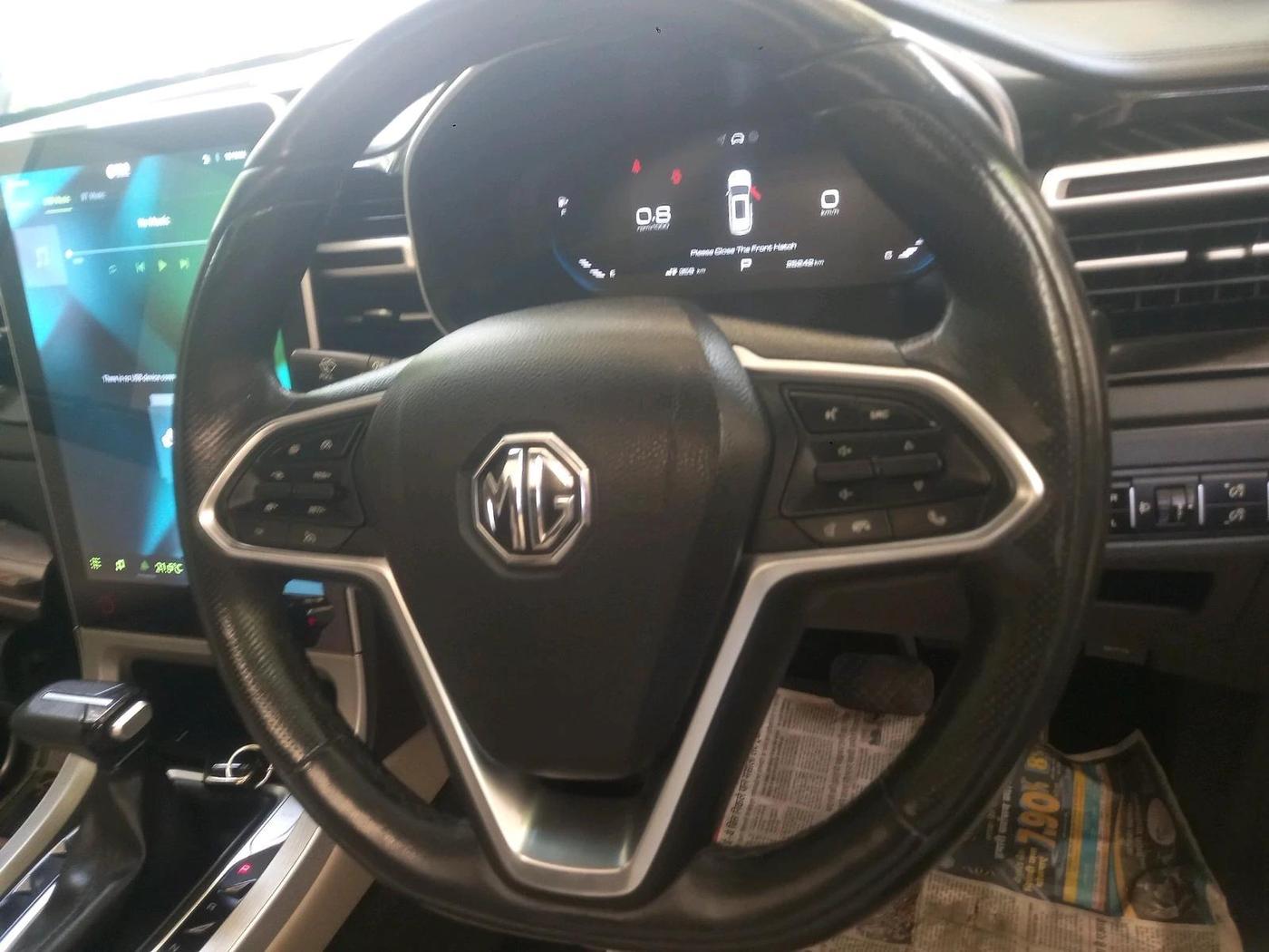 2023 MG HECTOR SHARP PRO 1.5 PETROL TURBO CVT DUAL TONE, Petrol, Automatic, 25,242 km, interior