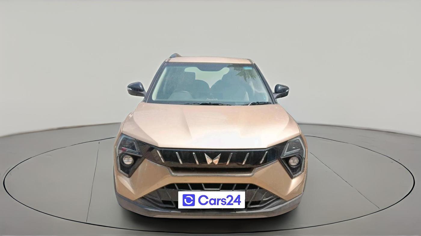 2024 Mahindra XUV 3XO AX5 1.5 Turbo Diesel, Diesel, Manual, 22,709 km, exterior