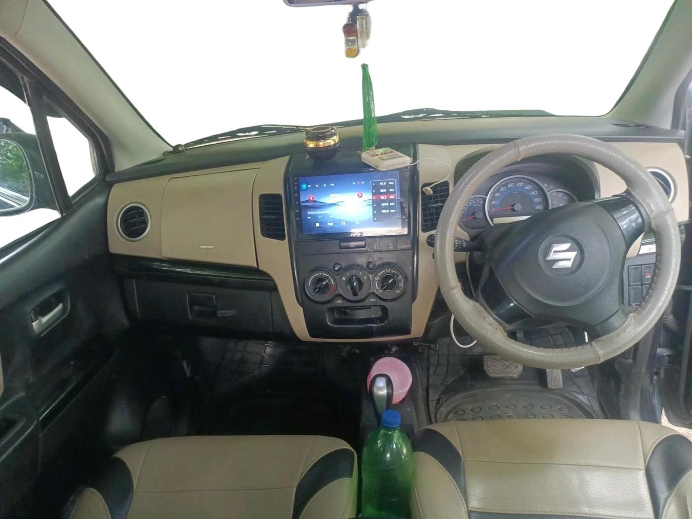 2018 Maruti Wagon R 1.0 VXI AMT, Petrol, Automatic, 80,867 km, interior