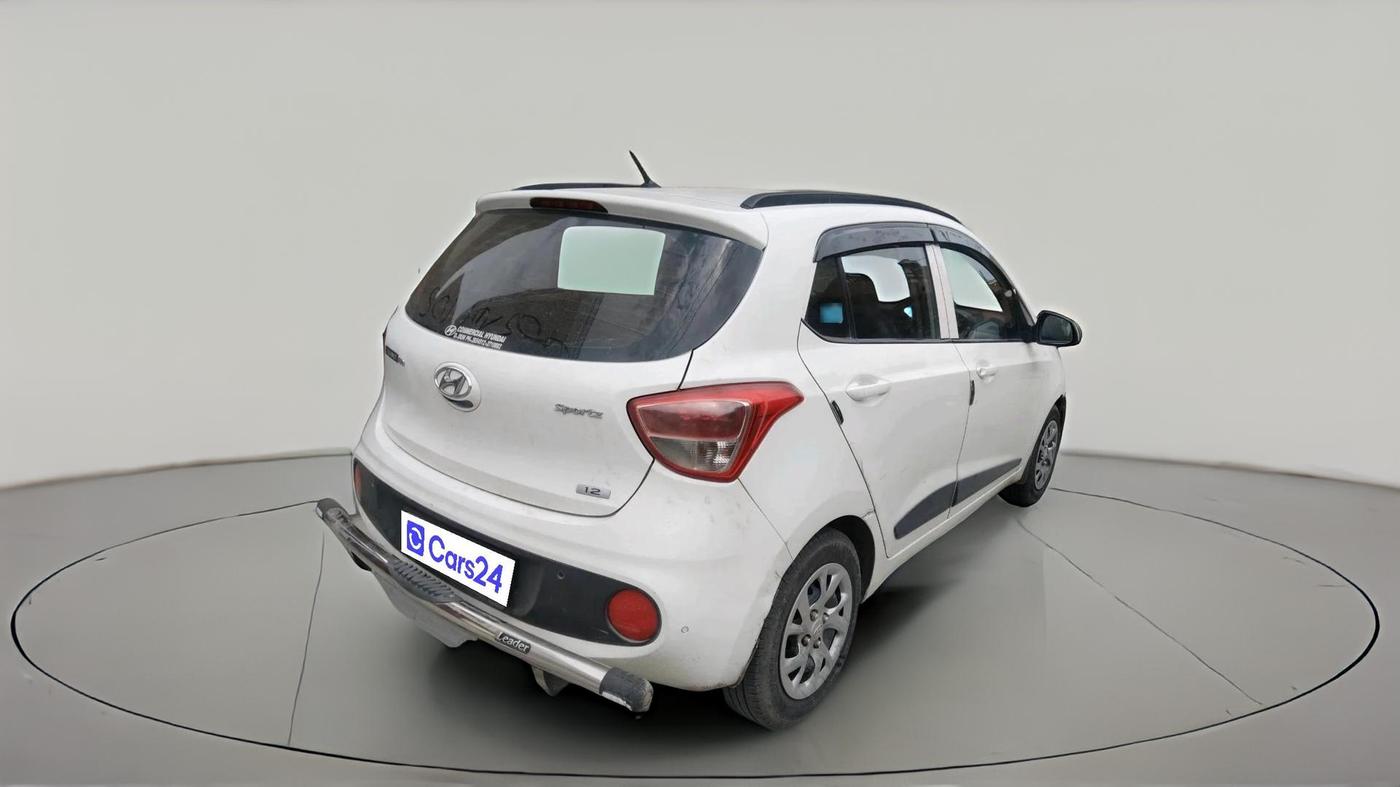 2017 Hyundai Grand i10 SPORTZ (O) 1.2 KAPPA VTVT, Petrol, Manual, 86,669 km, exterior