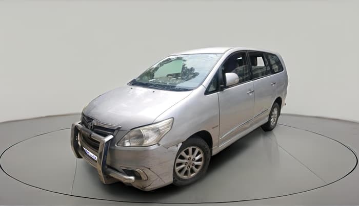 2013 Toyota Innova 2.5 VX 7 STR, Diesel, Manual, 1,02,905 km, exterior