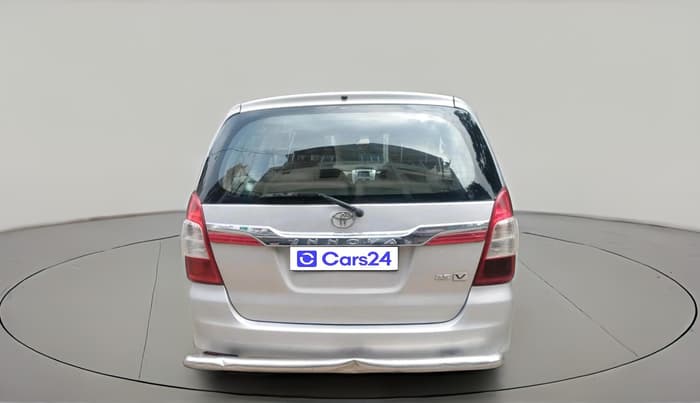 2013 Toyota Innova 2.5 VX 7 STR, Diesel, Manual, 1,02,905 km, exterior