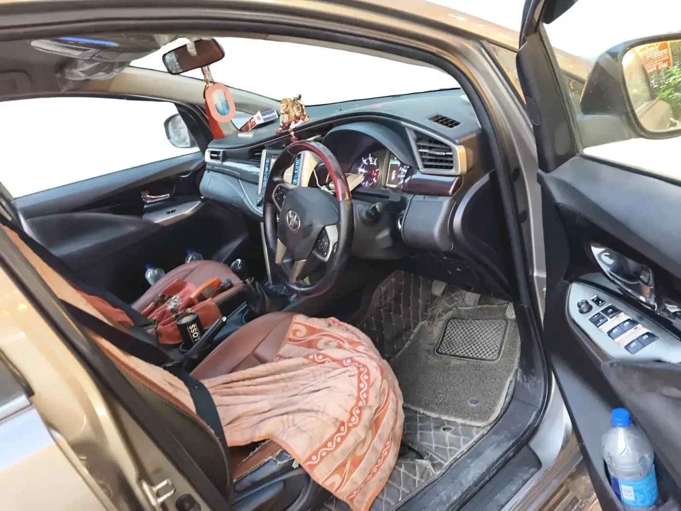 2019 Toyota Innova Crysta 2.4 VX 7 STR, Diesel, Manual, 1,96,946 km, interior