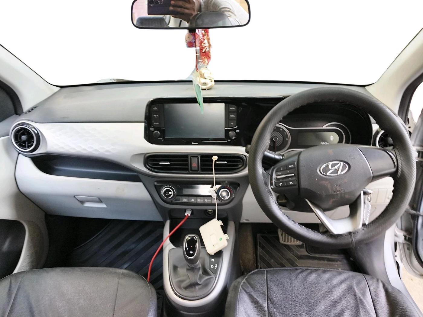 2019 Hyundai GRAND I10 NIOS SPORTZ AMT 1.2 KAPPA VTVT, Petrol, Automatic, 15,825 km, interior
