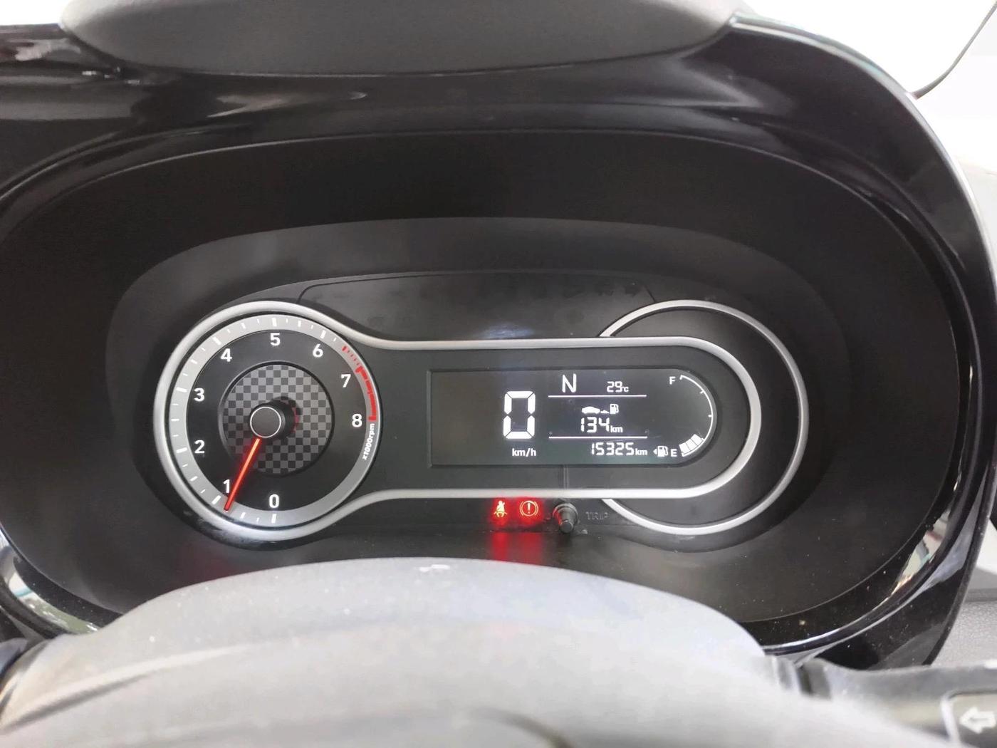 2019 Hyundai GRAND I10 NIOS SPORTZ AMT 1.2 KAPPA VTVT, Petrol, Automatic, 15,825 km, interior