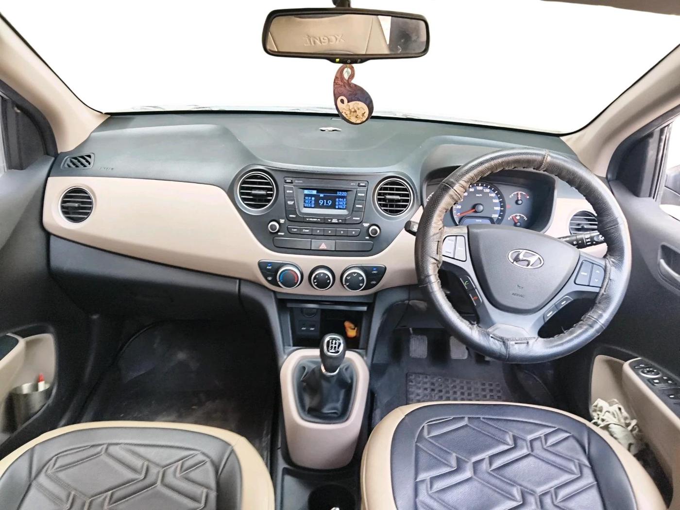 2016 Hyundai Xcent SX 1.2, Petrol, Manual, 18,715 km, interior