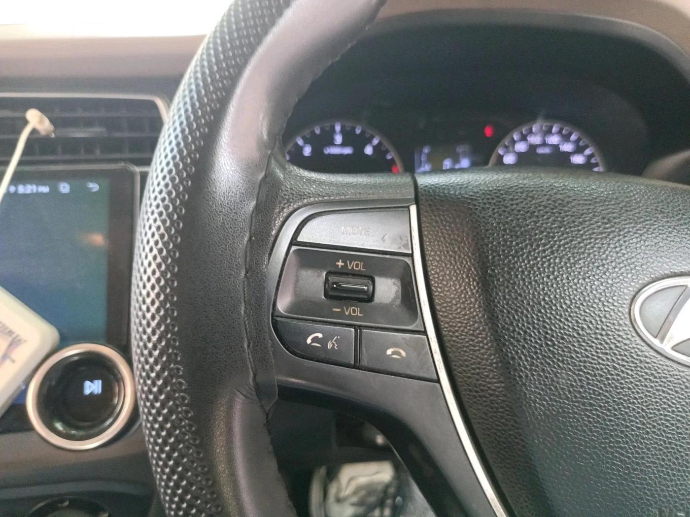 2019 Hyundai Elite i20 SPORTZ PLUS 1.4 CRDI, Diesel, Manual, 97,278 km, interior