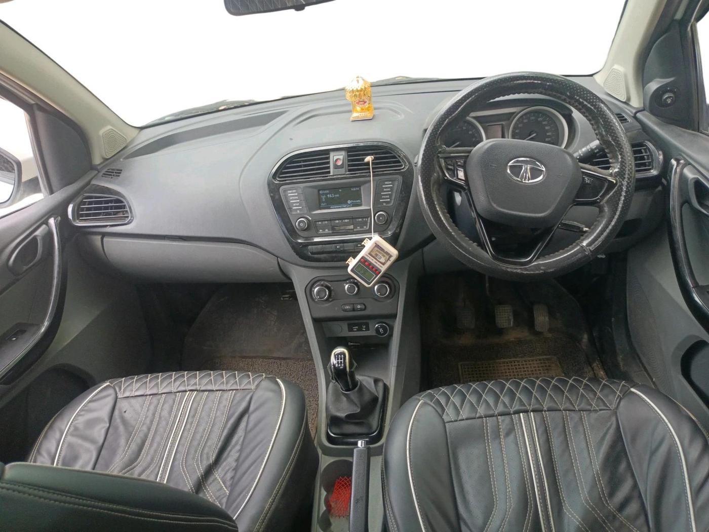 2017 Tata TIGOR XT PETROL, Petrol, Manual, 78,128 km, interior