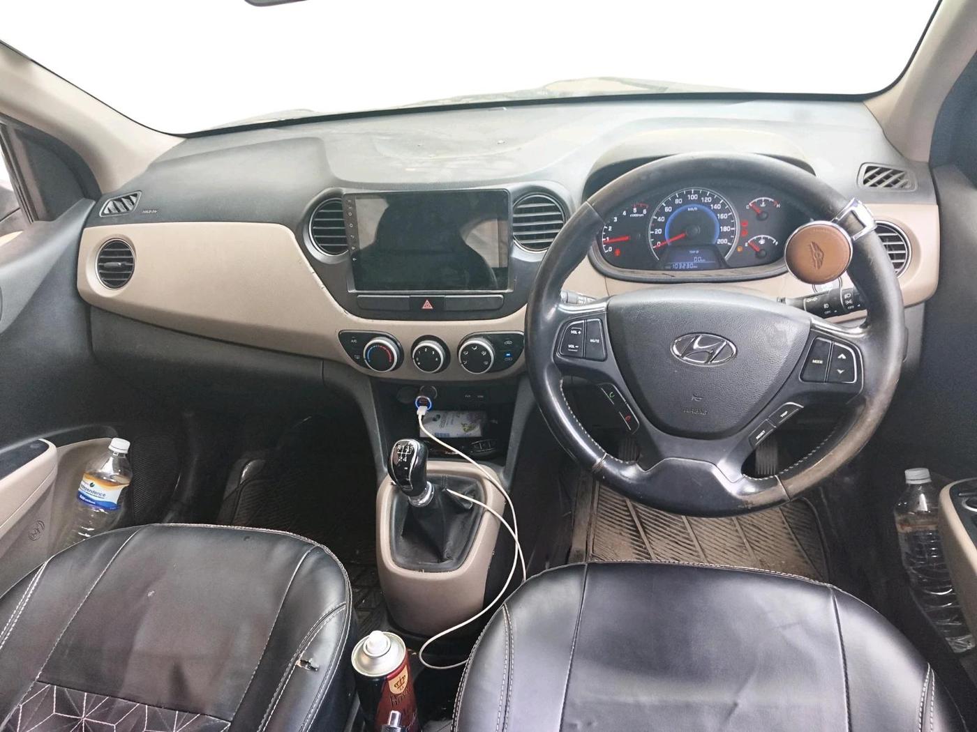 2015 Hyundai Grand i10 ASTA 1.1 CRDI, Diesel, Manual, 1,03,230 km, interior