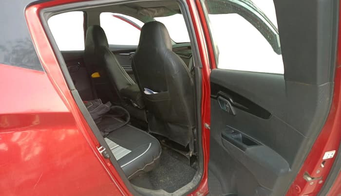 2018 Mahindra KUV 100 NXT K8 D 6 STR DUAL TONE, Diesel, Manual, 1,53,337 km, interior