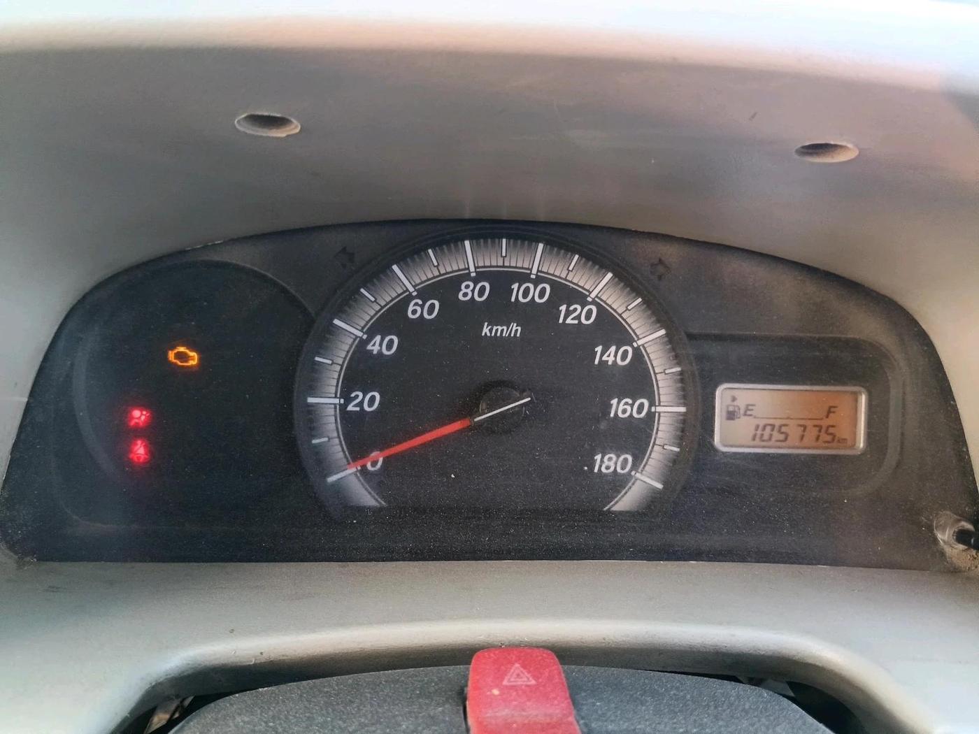 2019 Maruti Eeco 7 STR, CNG, Manual, 1,05,775 km, interior