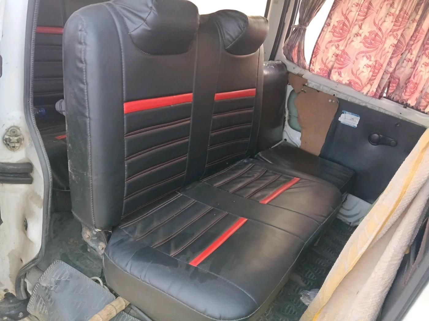2019 Maruti Eeco 7 STR, CNG, Manual, 1,05,775 km, interior