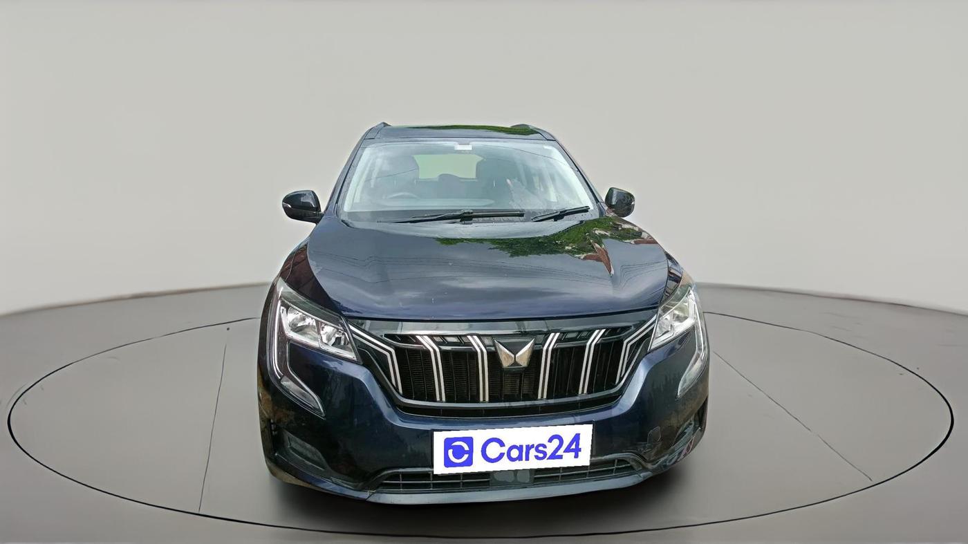 2022 Mahindra XUV700 MX P MT 5 STR, Petrol, Manual, 22,014 km, exterior
