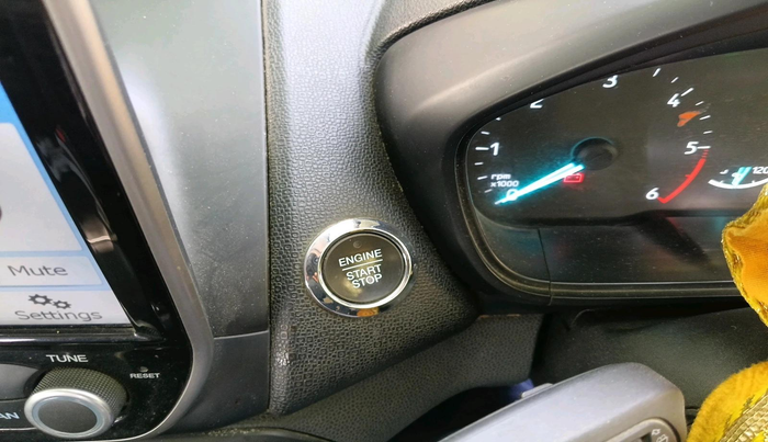 2018 Ford Ecosport TITANIUM 1.5L DIESEL, Diesel, Manual, 41,583 km, interior