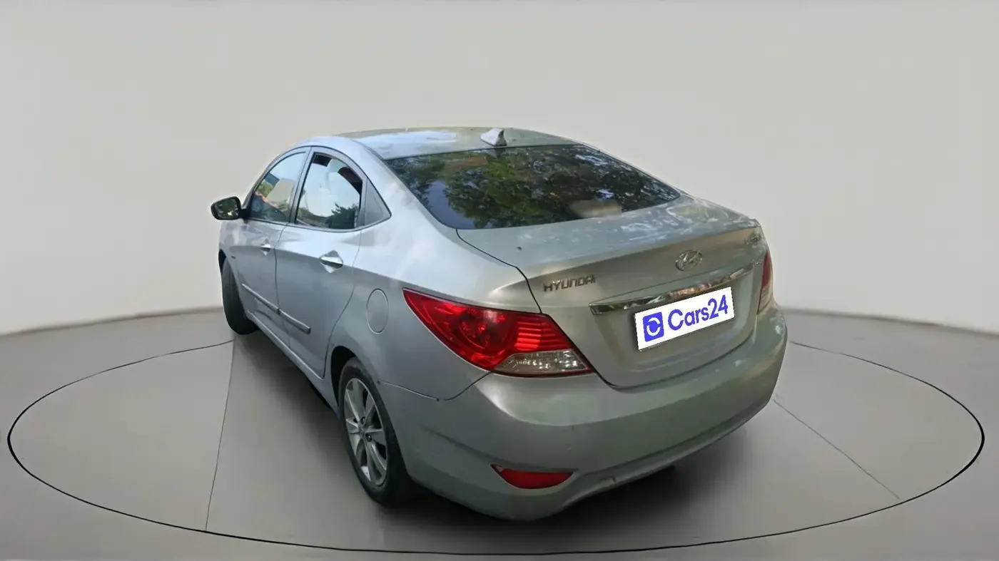 2012 Hyundai Verna FLUIDIC 1.6 VTVT SX, Petrol, Manual, 68,706 km, exterior