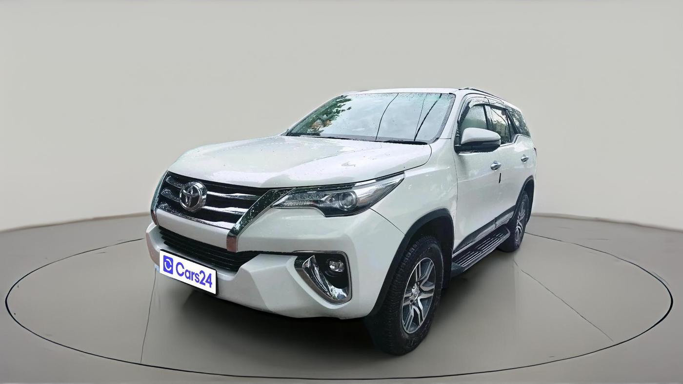 2018 Toyota Fortuner 2.8 4X2 MT, Diesel, Manual, 1,67,186 km, exterior