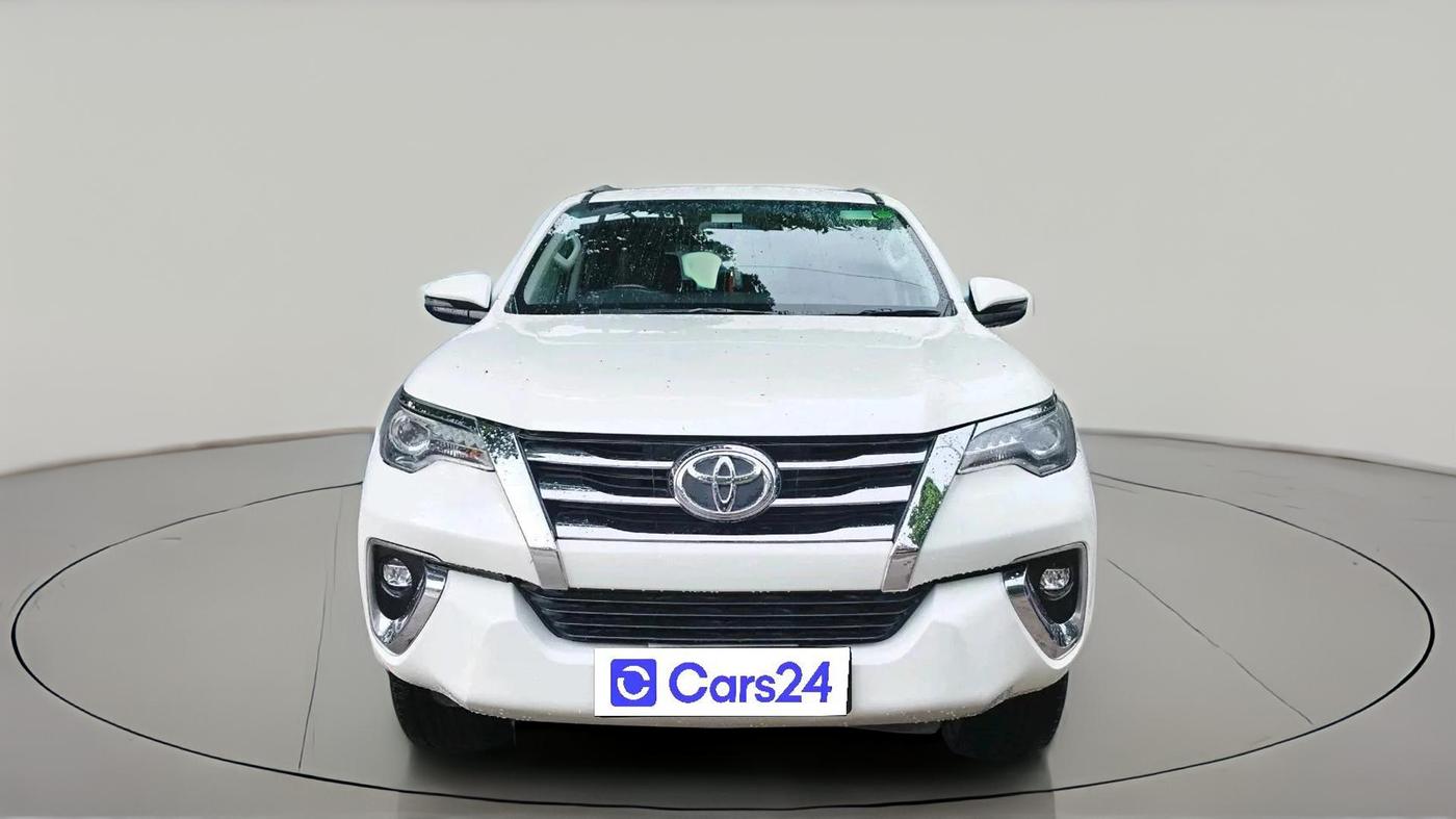 2018 Toyota Fortuner 2.8 4X2 MT, Diesel, Manual, 1,67,186 km, exterior