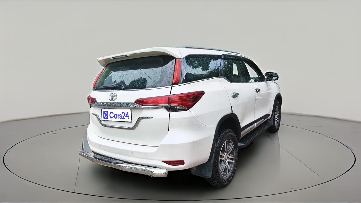 2018 Toyota Fortuner 2.8 4X2 MT, Diesel, Manual, 1,67,186 km, exterior