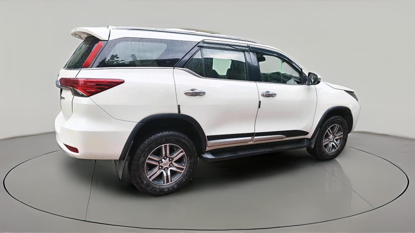 2018 Toyota Fortuner 2.8 4X2 MT, Diesel, Manual, 1,67,186 km, exterior